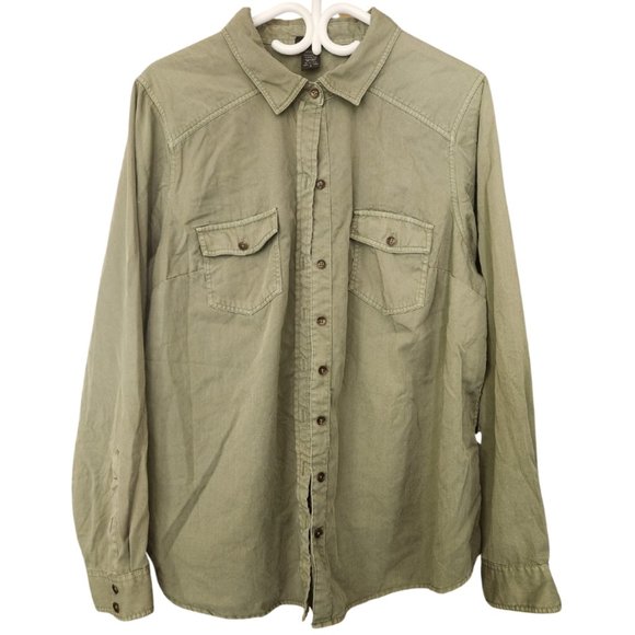 Torrid Olive Green Casual Button Down Size 2 - Picture 2 of 4